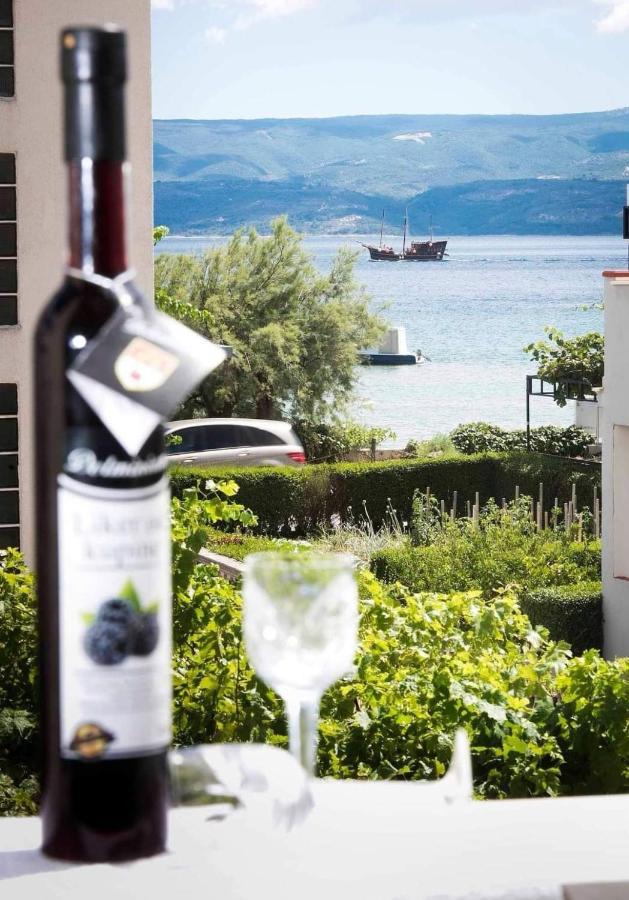 Apartmani Ivica Martić Duće Exterior foto