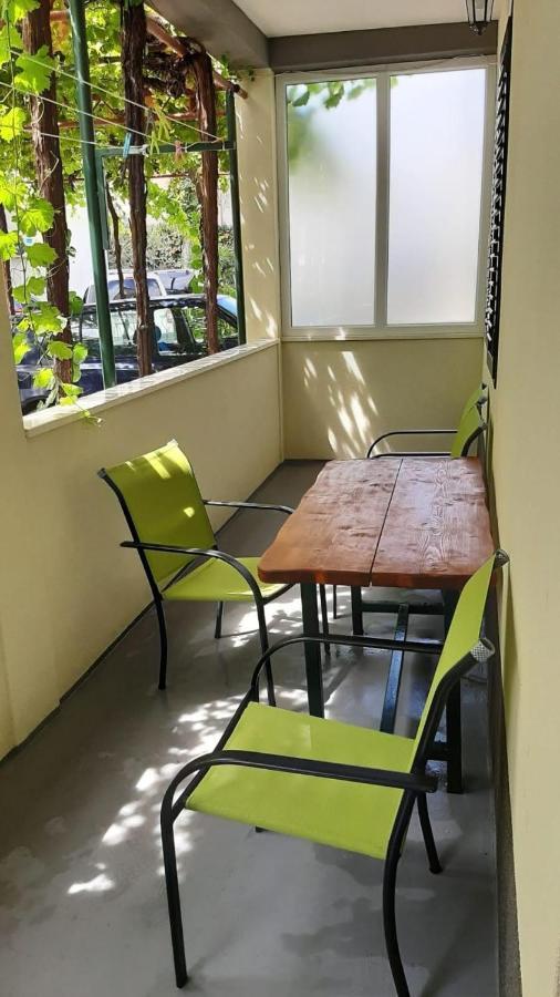 Apartmani Ivica Martić Duće Exterior foto