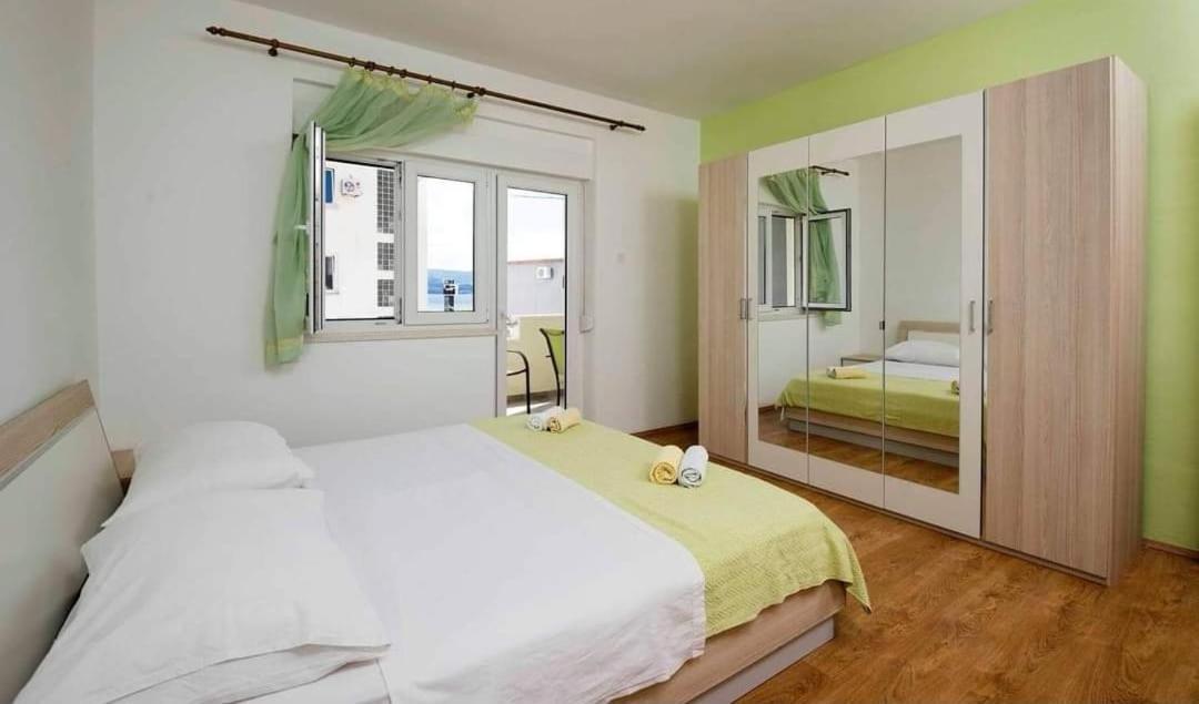 Apartmani Ivica Martić Duće Exterior foto